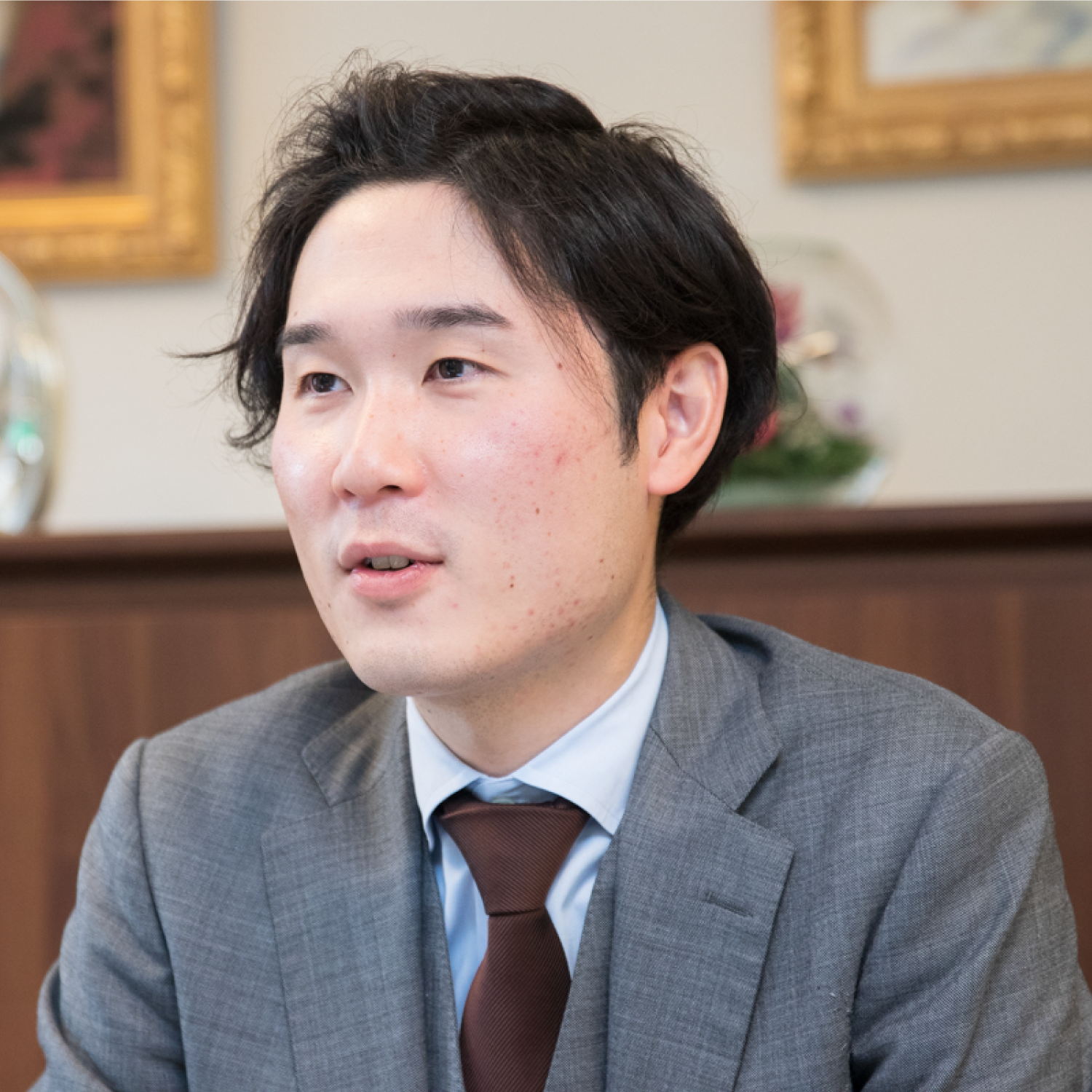 成山 信太郎